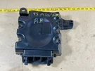 2013-2016 Mini Cooper Paceman Passenger Front Subwoofer 9800512-05 Oem. Fixed Price $55.99.
